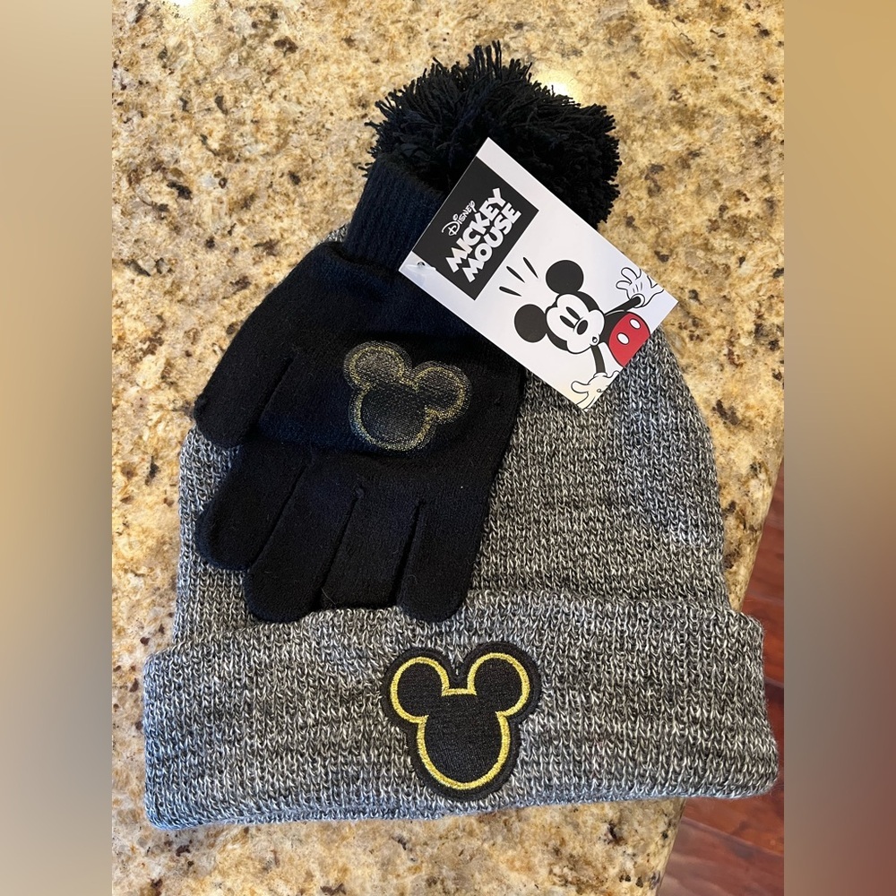 Disney Mickey Mouse Kids Beanie and Gloves Set - Black and Gray